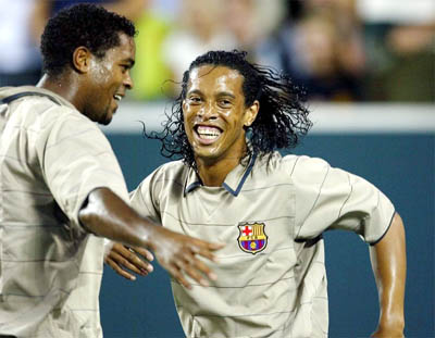 做出贡献 做出贡献