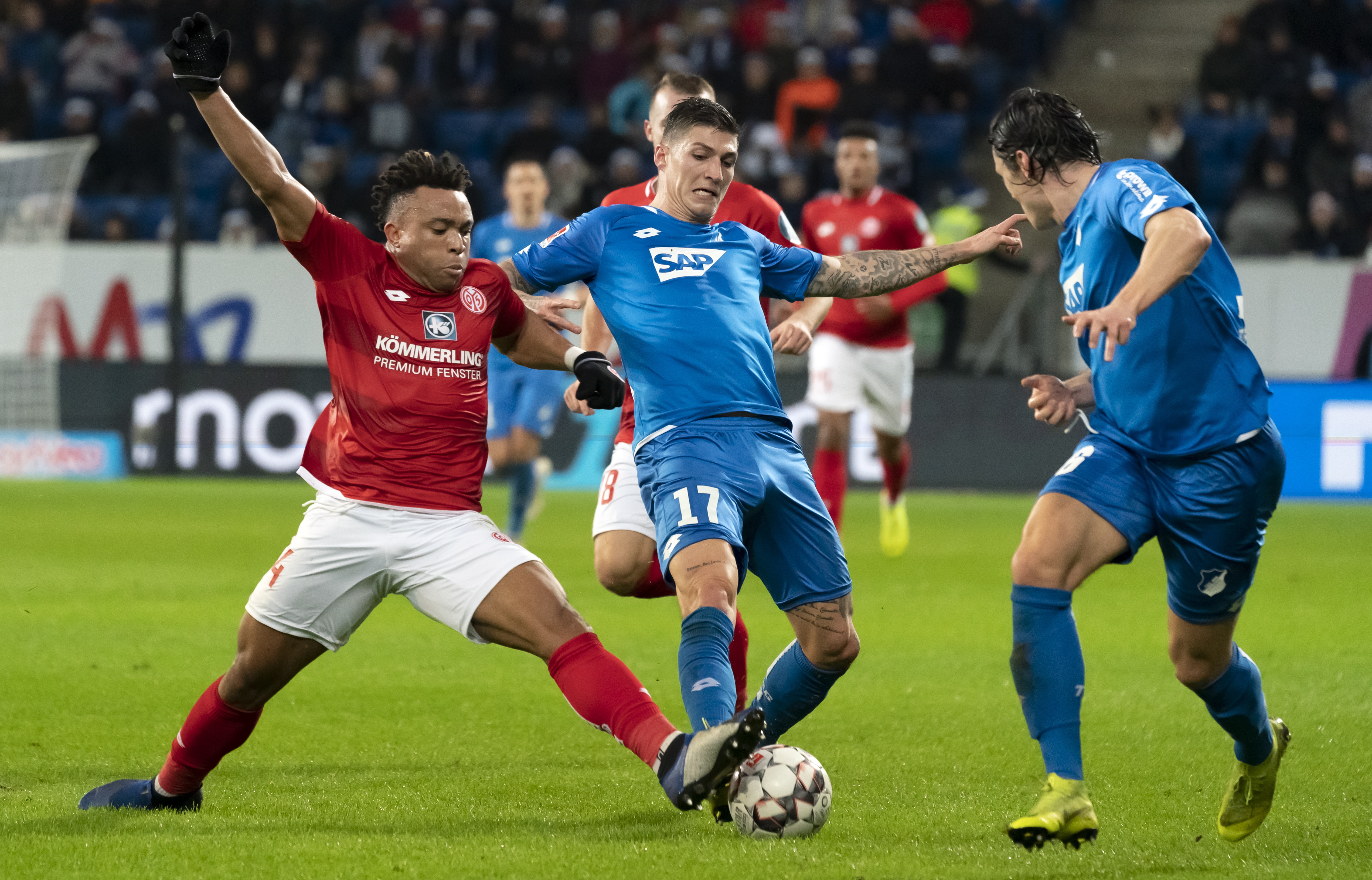 而是在日复 而是在日复