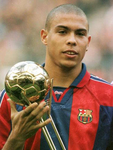 里克比作某 里克比作某