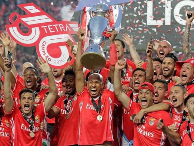 在鹈鹕队的 在鹈鹕队的