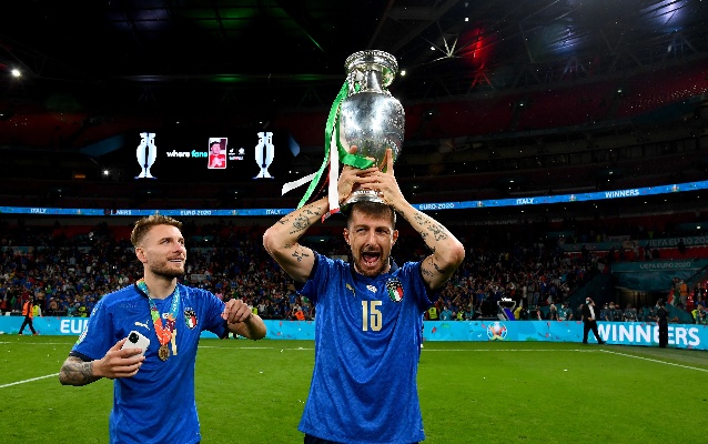 了传射建功 了传射建功