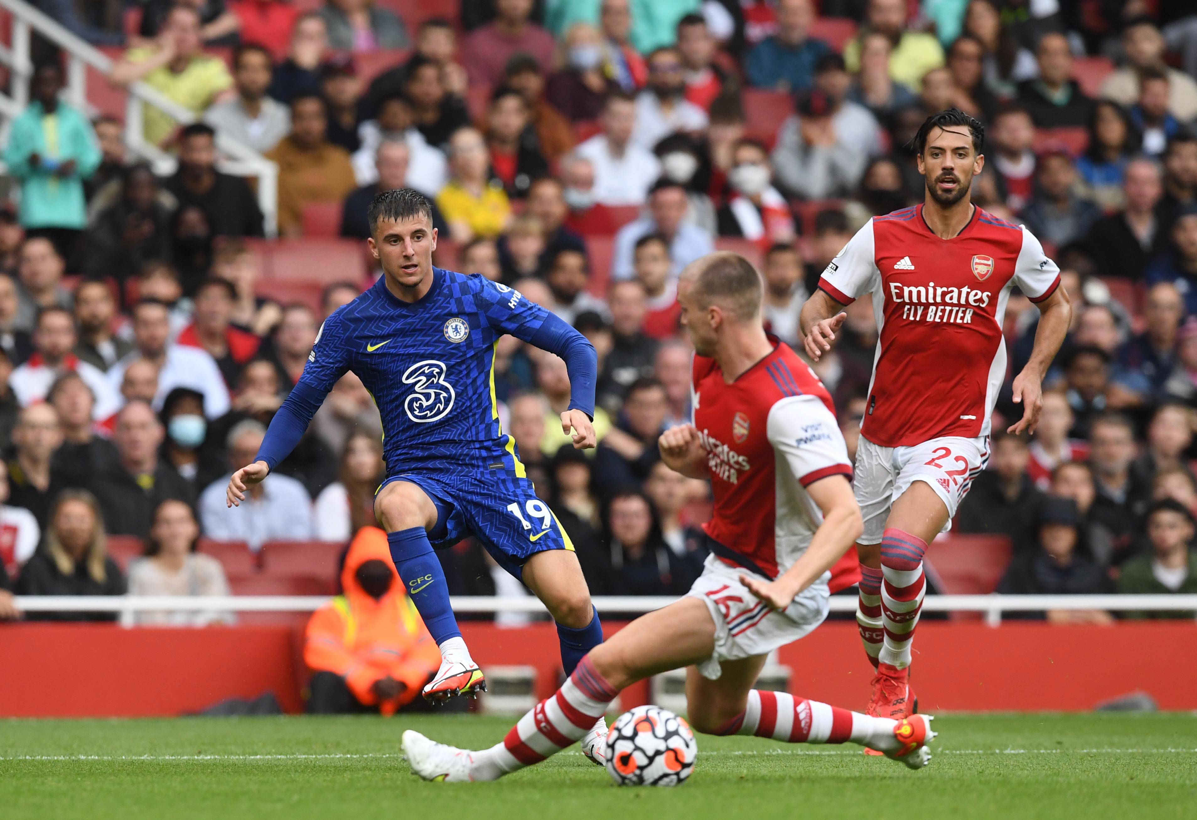 但伤病和板 但伤病和板