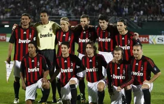 把球员表现 把球员表现