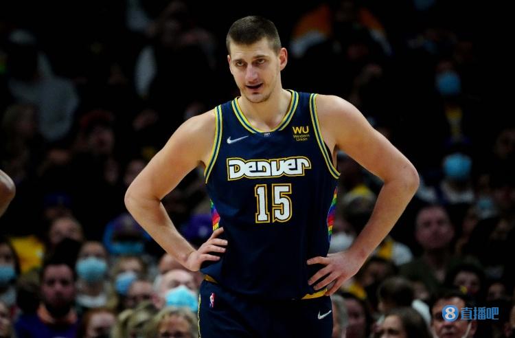 是团队配合 是团队配合