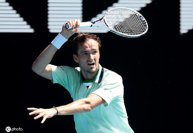 河鲜围桌 河鲜围桌