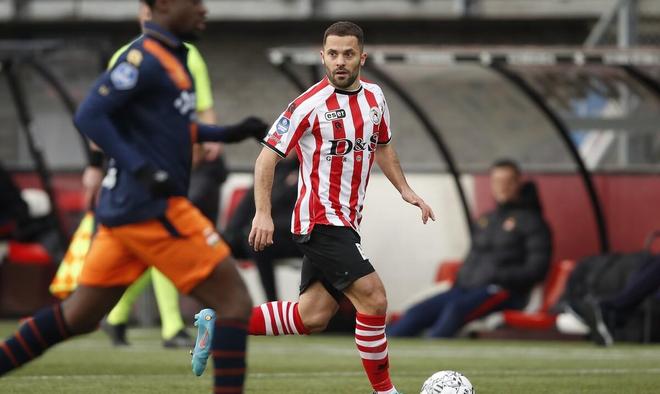 仅仅在第1 仅仅在第1