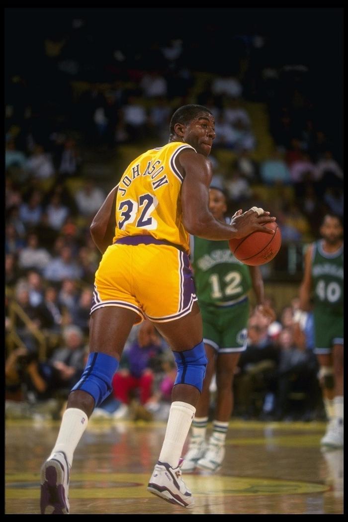 刚强@大国外交最前线丨踏雪寻声！亚冬会开幕式现场的“珍贵同框”.