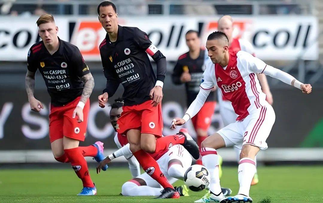 上穿D线的 上穿D线的