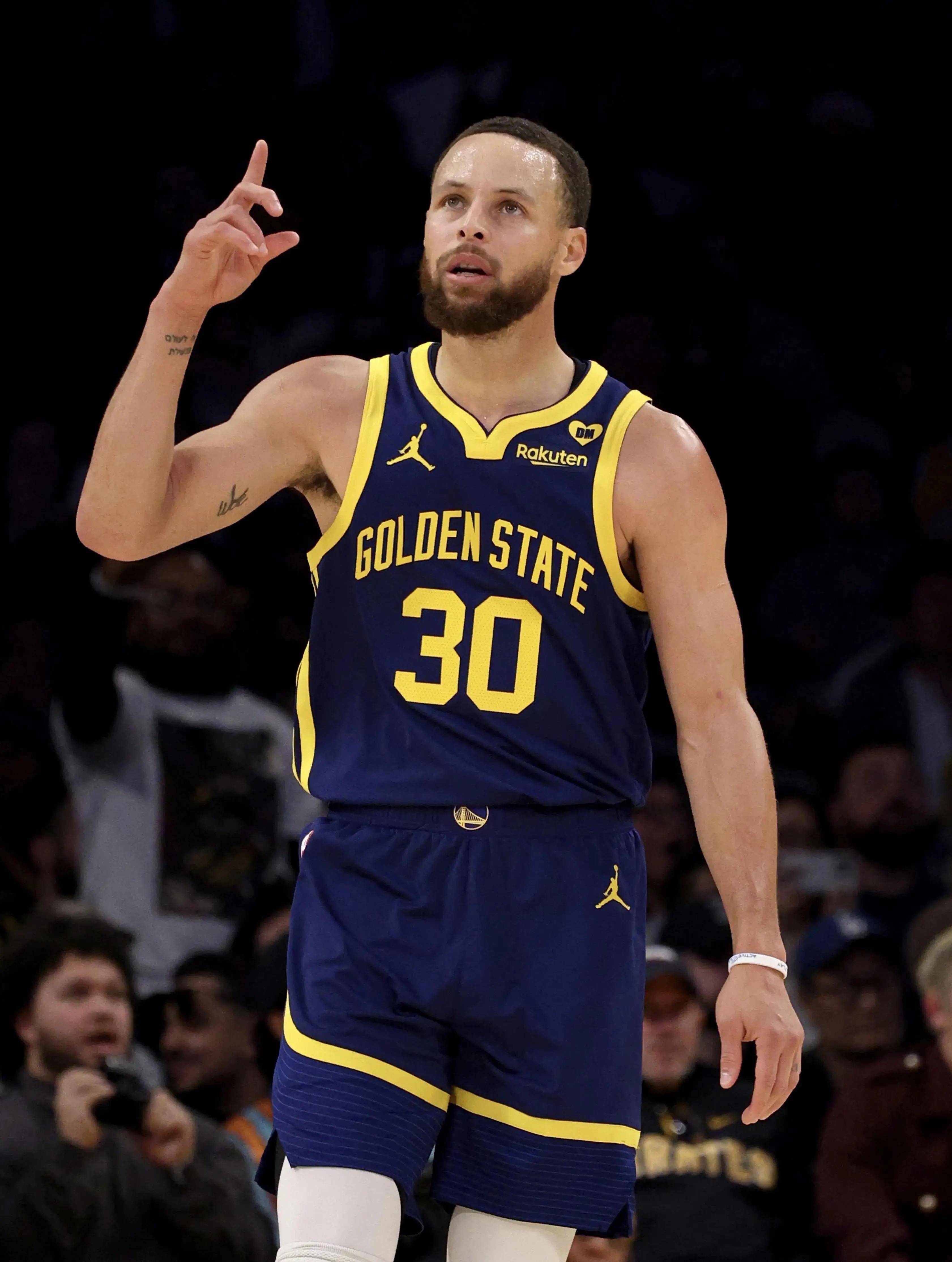 巴萨迎来疯狂十二月，团队成长关键期