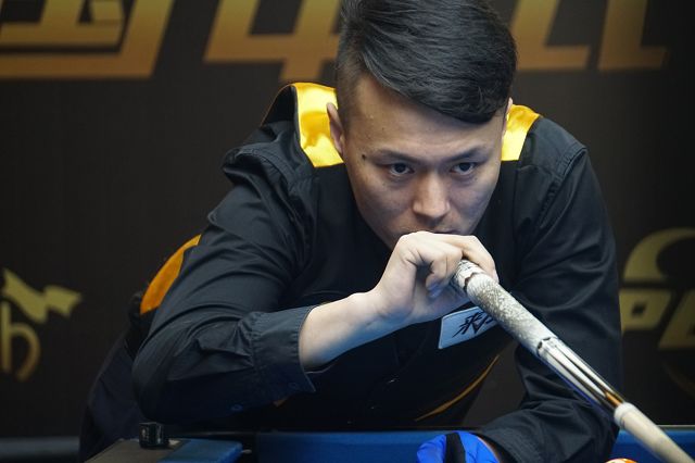 芝加哥小熊在 2024 年底宣布将其主场的灯光系统升级为动态交互式 LED